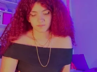 MADDYS-TONE's Live Sex Cam Show