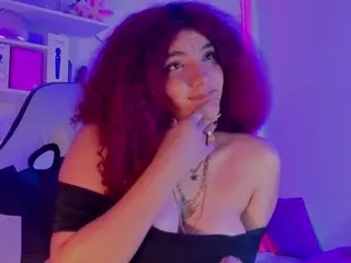 MADDYS-TONE's Live Sex Cam Show