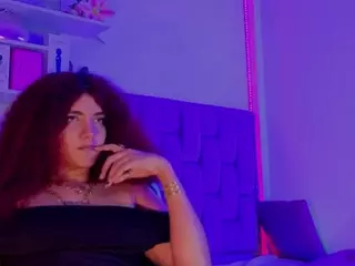 MADDYS-TONE's Live Sex Cam Show