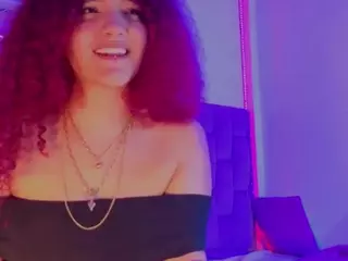MADDYS-TONE's Live Sex Cam Show