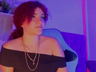 MADDYS-TONE's Live Sex Cam Show