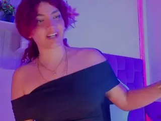 MADDYS-TONE's Live Sex Cam Show
