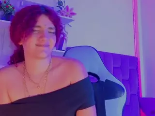 MADDYS-TONE's Live Sex Cam Show