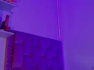 MADDYS-TONE's Live Sex Cam Show