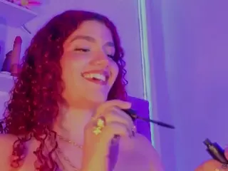 MADDYS-TONE's Live Sex Cam Show