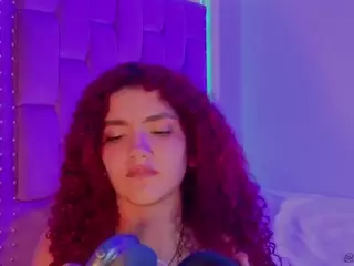 MADDYS-TONE's Live Sex Cam Show