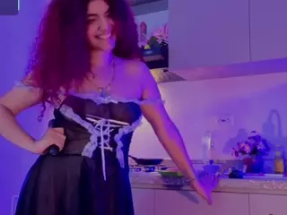 MADDYS-TONE's Live Sex Cam Show