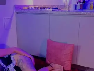MADDYS-TONE's Live Sex Cam Show