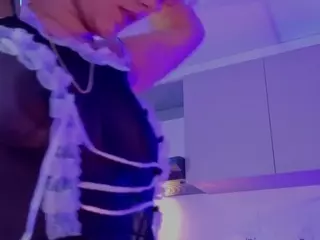 MADDYS-TONE's Live Sex Cam Show