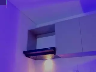 MADDYS-TONE's Live Sex Cam Show