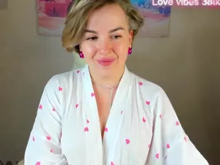 Nikki's Live Sex Cam Show