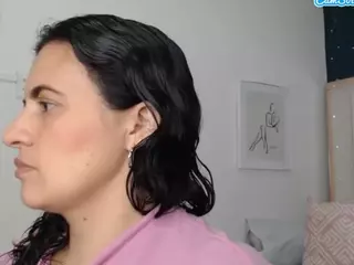 africa-holmes's Live Sex Cam Show