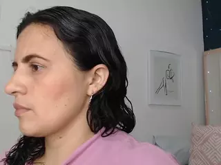 africa-holmes's Live Sex Cam Show