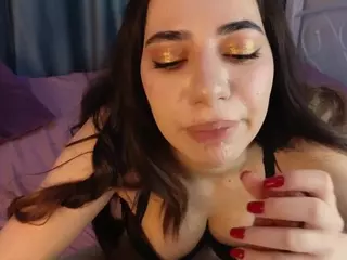IlonaHolmes's Live Sex Cam Show