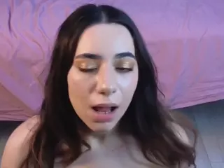 IlonaHolmes's Live Sex Cam Show