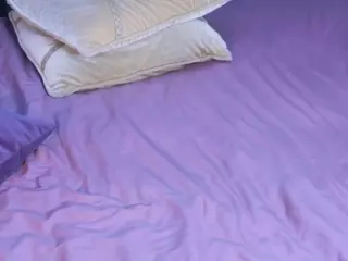 IlonaHolmes's Live Sex Cam Show