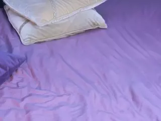IlonaHolmes's Live Sex Cam Show