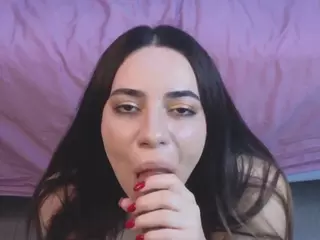 IlonaHolmes's Live Sex Cam Show