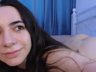 IlonaHolmes's Live Sex Cam Show
