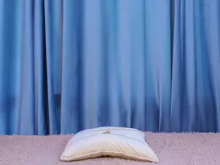 IlonaHolmes's Live Sex Cam Show