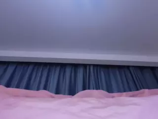 IlonaHolmes's Live Sex Cam Show