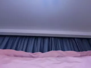 IlonaHolmes's Live Sex Cam Show