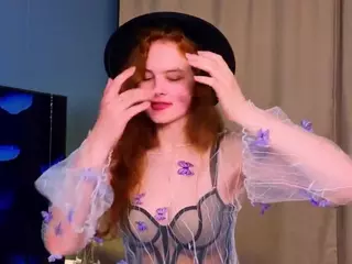 Sunnheart's Live Sex Cam Show