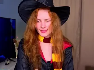 Sunnheart's Live Sex Cam Show