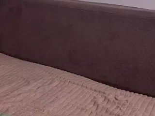 Sunnheart's Live Sex Cam Show