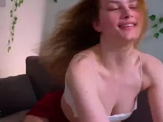 Sunnheart's Live Sex Cam Show