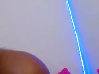 Roxy-Stone1's Live Sex Cam Show