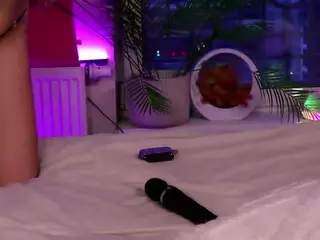 SunnBeddingfield's Live Sex Cam Show