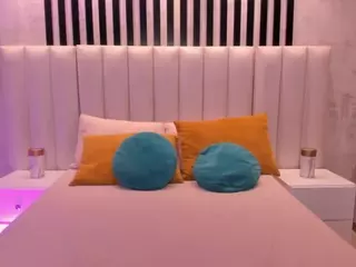 VictoriaVixen1's Live Sex Cam Show