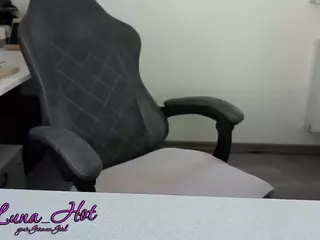 Lunaaa-Hot's Live Sex Cam Show