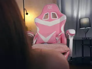 Emma's Live Sex Cam Show