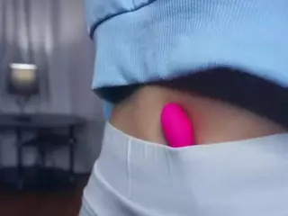 Emma's Live Sex Cam Show