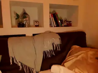 SuzuSummer's Live Sex Cam Show