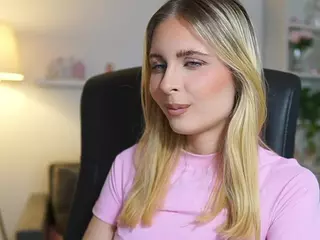 catecrago's Live Sex Cam Show