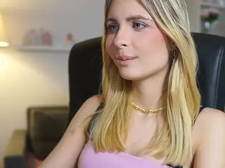 catecrago's Live Sex Cam Show