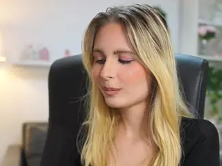 catecrago's Live Sex Cam Show