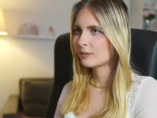 catecrago's Live Sex Cam Show