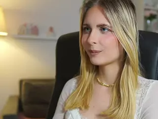 catecrago's Live Sex Cam Show