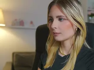 catecrago's Live Sex Cam Show