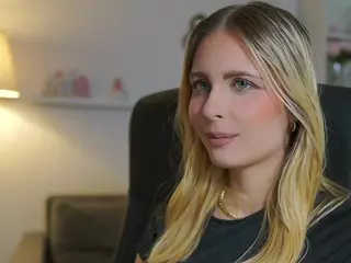 catecrago's Live Sex Cam Show