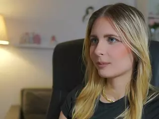 catecrago's Live Sex Cam Show