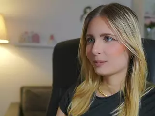 catecrago's Live Sex Cam Show
