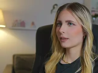 catecrago's Live Sex Cam Show