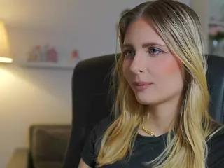 catecrago's Live Sex Cam Show