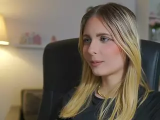 catecrago's Live Sex Cam Show