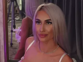 KarlaBart's Live Sex Cam Show